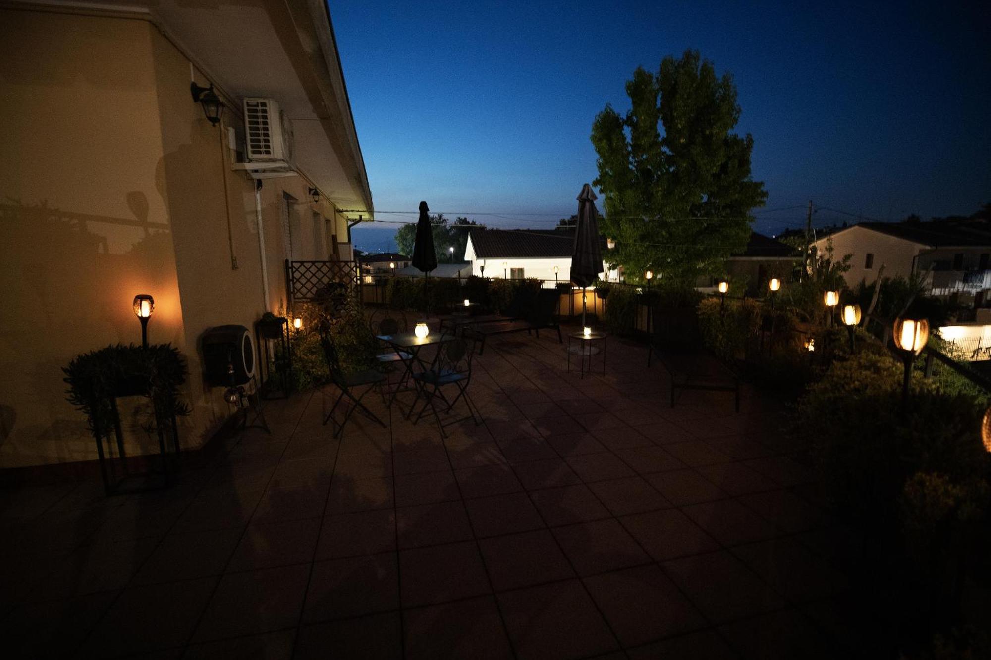 Bru Rooms Peschiera del Garda Exterior photo