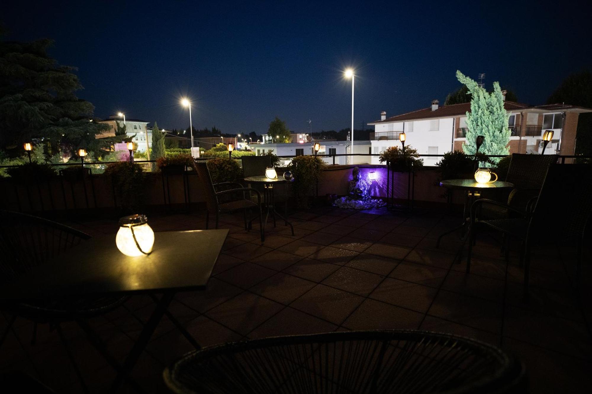Bru Rooms Peschiera del Garda Exterior photo
