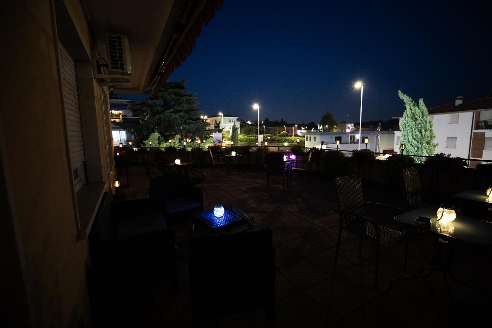 Bru Rooms Peschiera del Garda Exterior photo