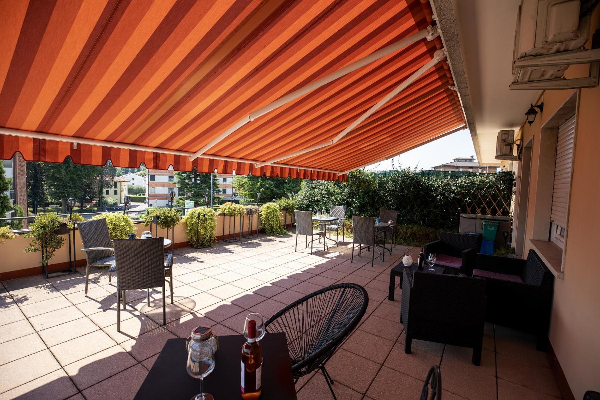 Bru Rooms Peschiera del Garda Exterior photo